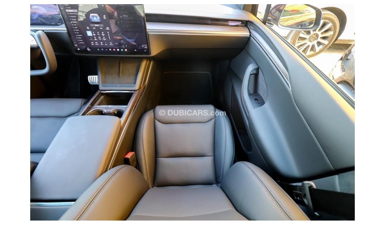 تسلا موديل اكس Tesla Model X Plaid 2023 (BRAND NEW) GCC under Agency Warranty with Flexible Down-Payment