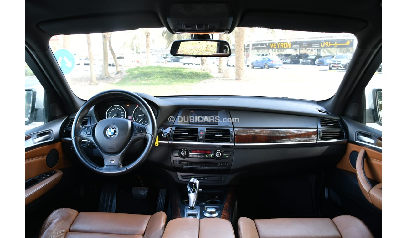 BMW X5 BMW X5 - M POWER BODY KIT - 2010 - GCC SPECS - AWD 4dr SUV - 4WD Sport Utility Vehicle