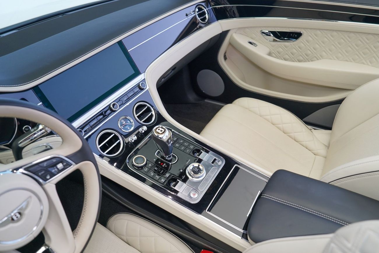 بنتلي كونتيننتال جي تي سي W12