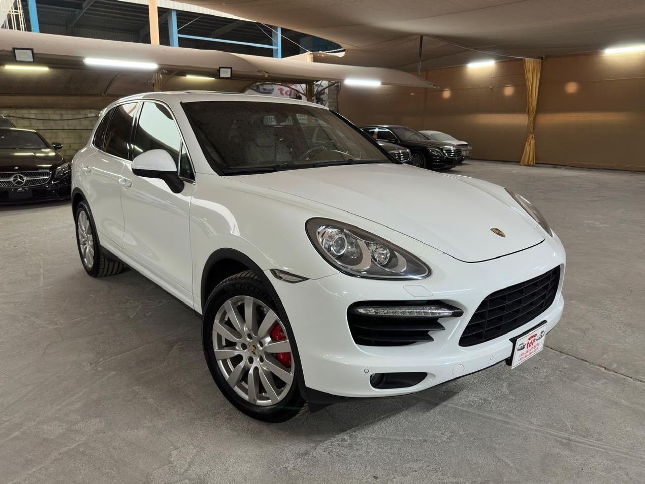 Porsche Cayenne Turbo 4.8L (500 HP) PORSCHE CAYENNE TURBO 2012 4.8L | PANORAMIC ROOF | BOSE SOUND SYSTEM | SPECIAL B