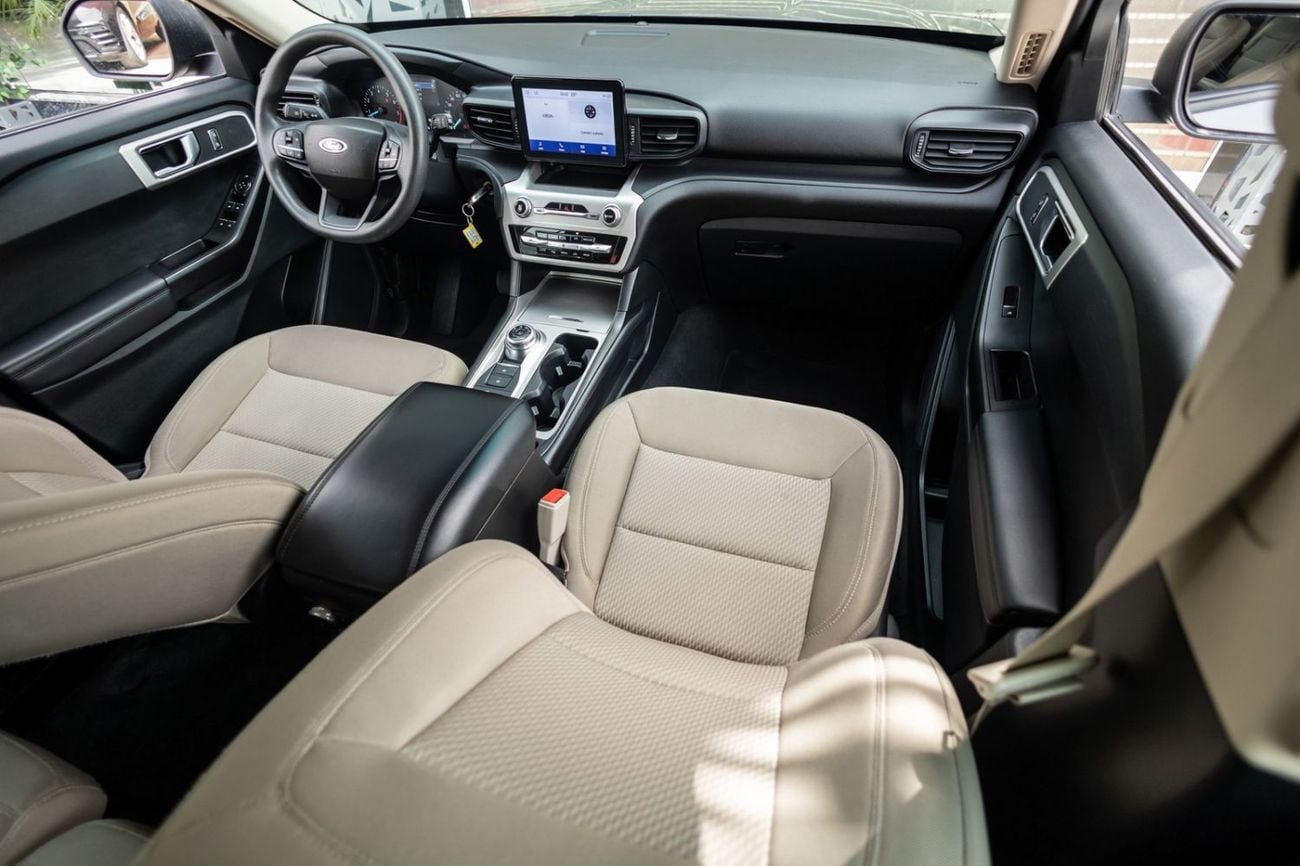 فورد إكسبلورر Base 100A 3.3L RWD