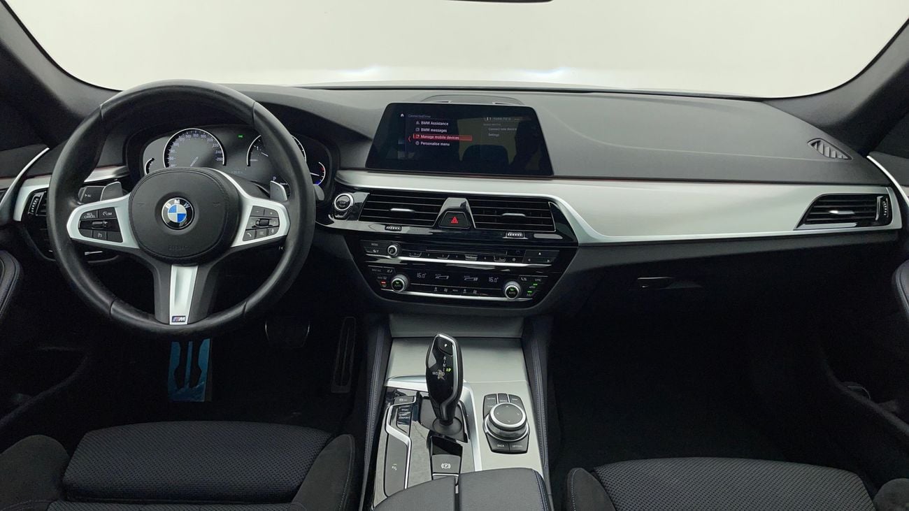 بي أم دبليو 520i M SPORT 2 | بدون دفعة مقدمة | اختبار القيادة في المنزل