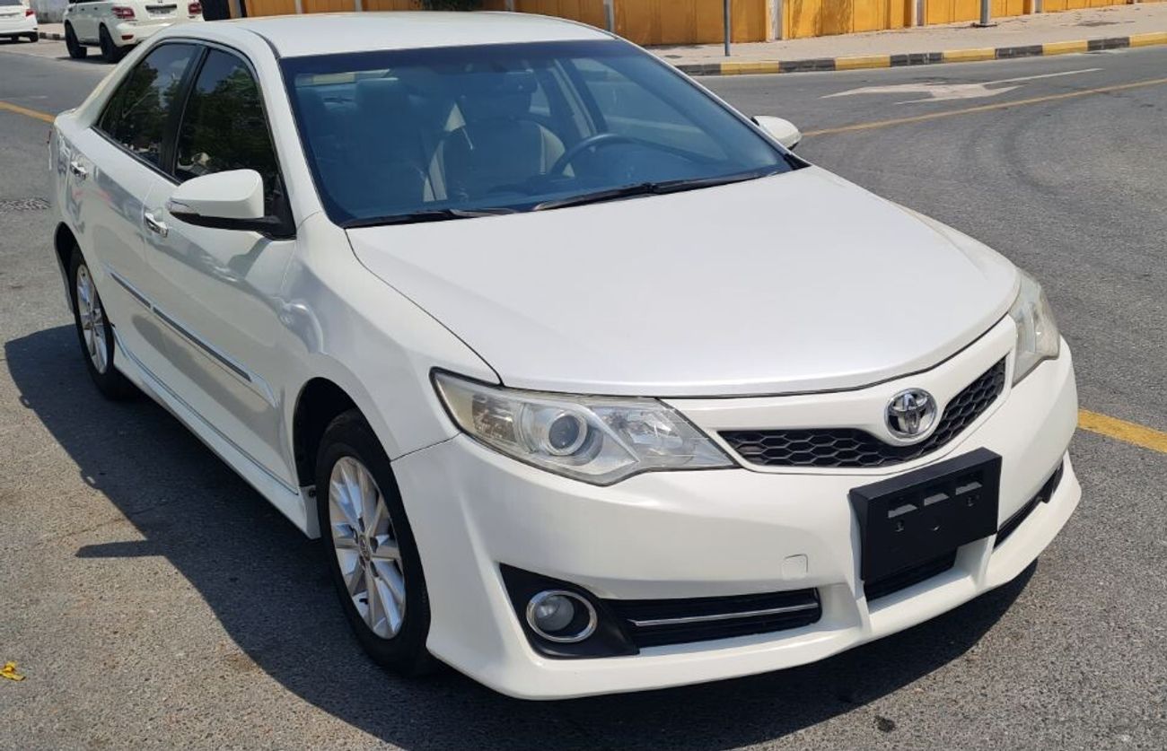 Toyota Camry TOYOTA CAMRY SE GCC 2012