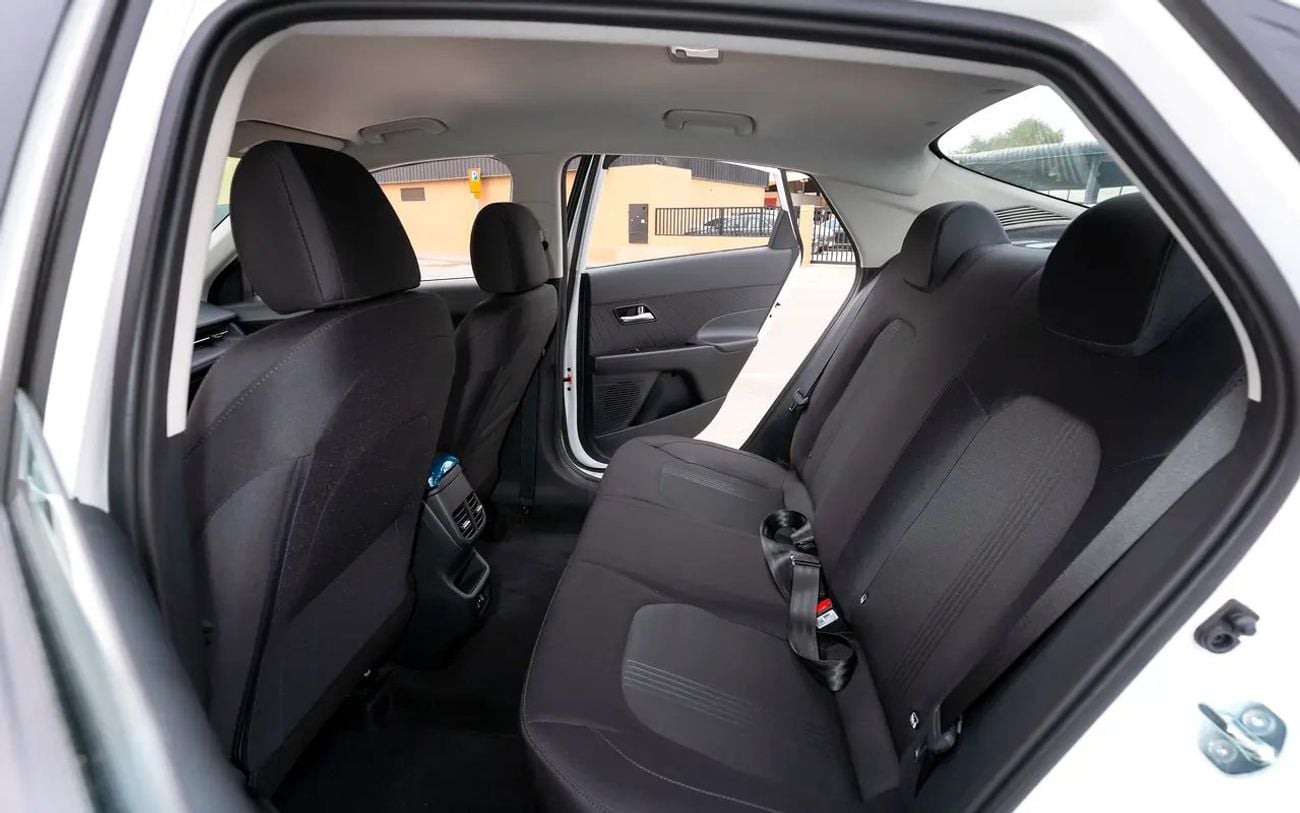 Hyundai Accent GL - GCC Specs - Like