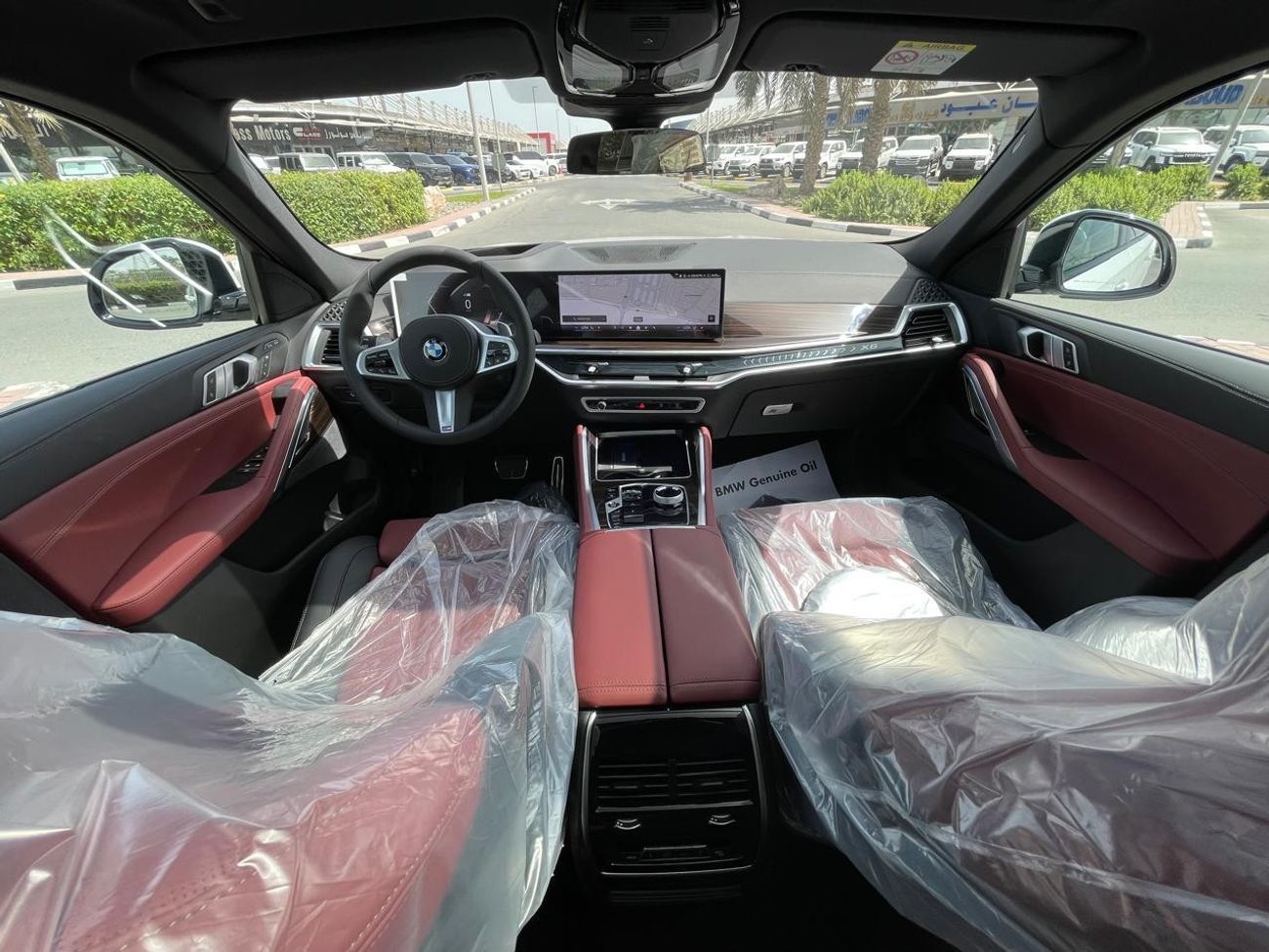 بي أم دبليو X6 M Std 4.4L 40i M Sport Under Warranty & Service 2025 GCC