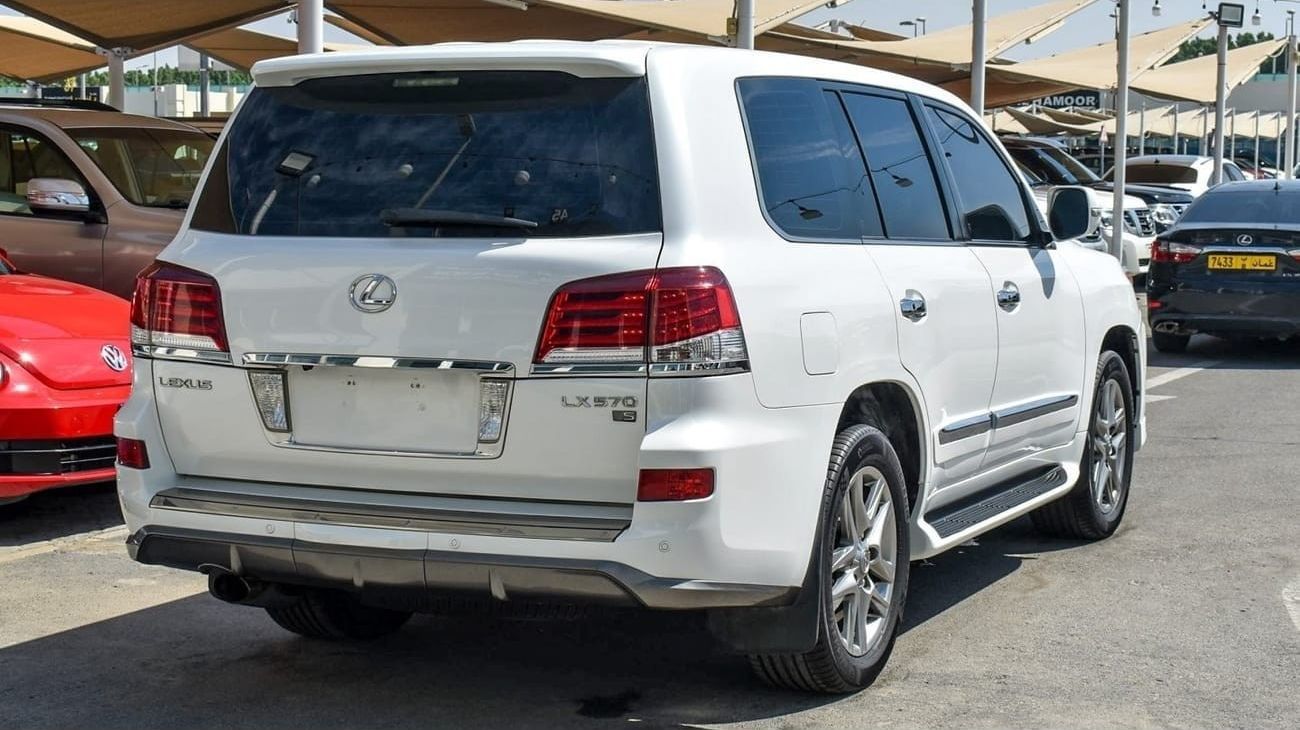 لكزس LX 570 S