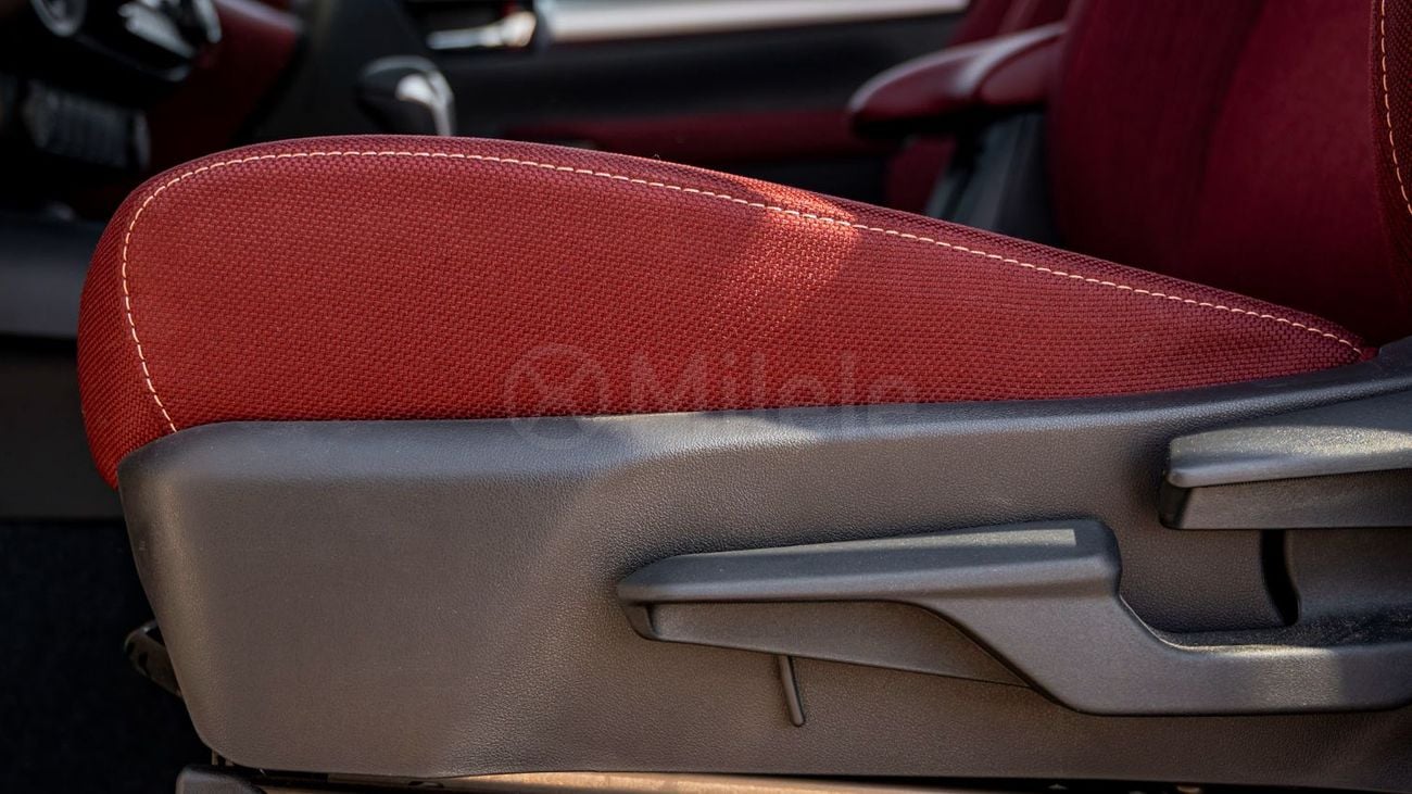 Toyota Hilux TOYOTA HILUX DC | 2-YEAR WARRANTY + SERVICE AVAILABLE | IN-HOUSE FINANCING | 0% DOWNPAYMENT (BANK)