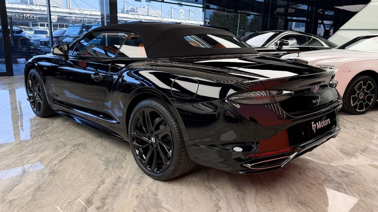 بنتلي كونتيننتال جي تي سي Bentley Continental GTC 2025 – First Edition