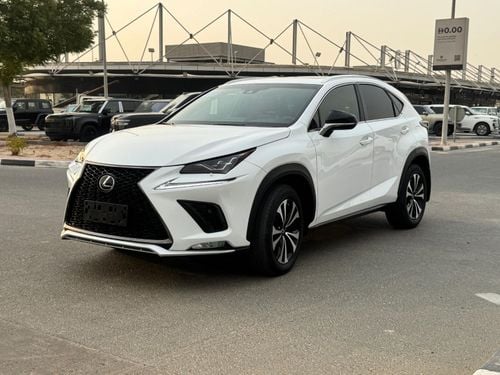 Lexus NX300 F-SPORT PLATINUM