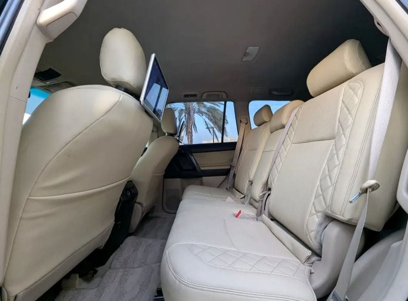 Toyota Prado TX-L Toyota prado 2011model Facelifte 2023 2.7 v4 petrol Engine Colour Black Transmission Automatic Inter