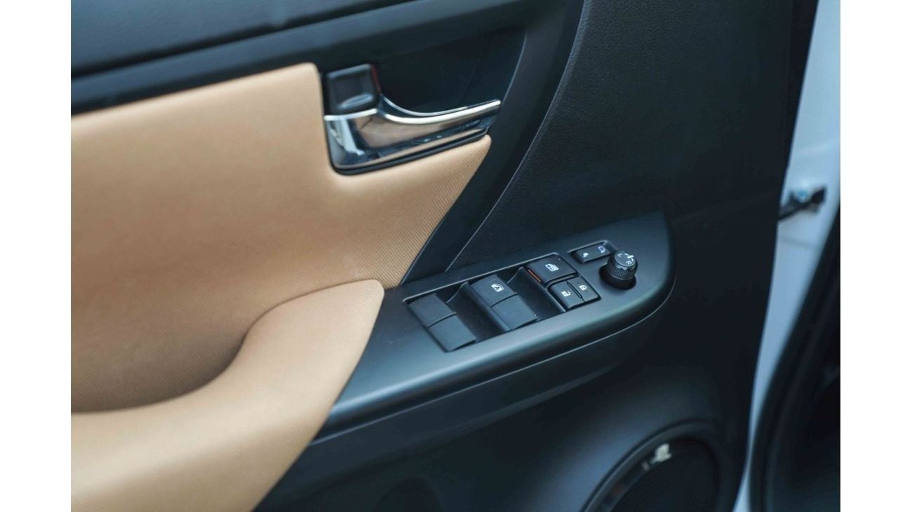 Toyota Fortuner 2023 Toyota Fortuner 4x4 2.7 Low- White Pearl inside Chamois | Export Only