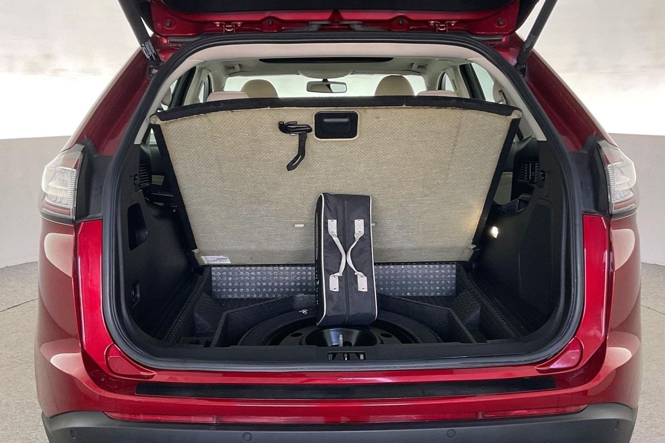 فورد إدج Titanium / Titanium Plus | National Day Celebration | شامل الضمان | 0 ﺪﻔﻋﺓ ﺃﻮﻟﻯ