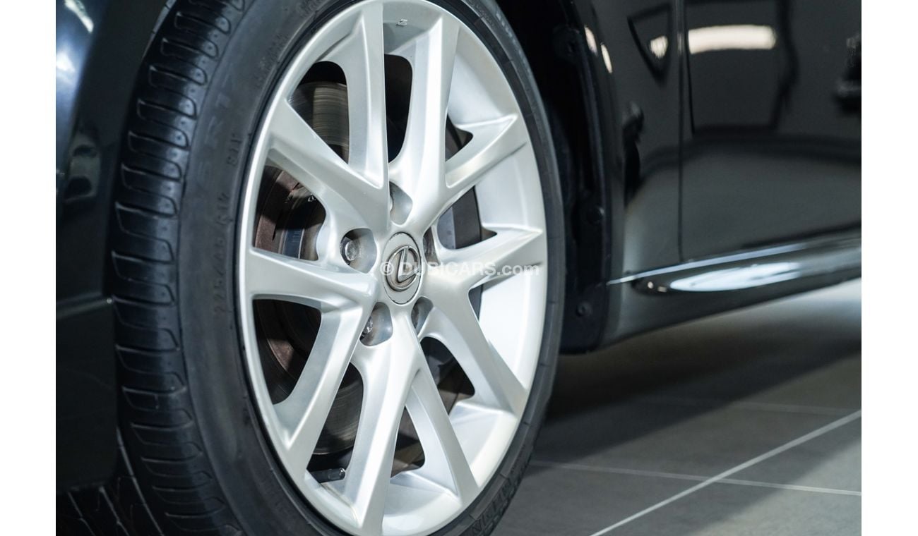 لكزس IS 300 2011 Lexus IS 300 / Full Service History / 1 Expat Owner From New