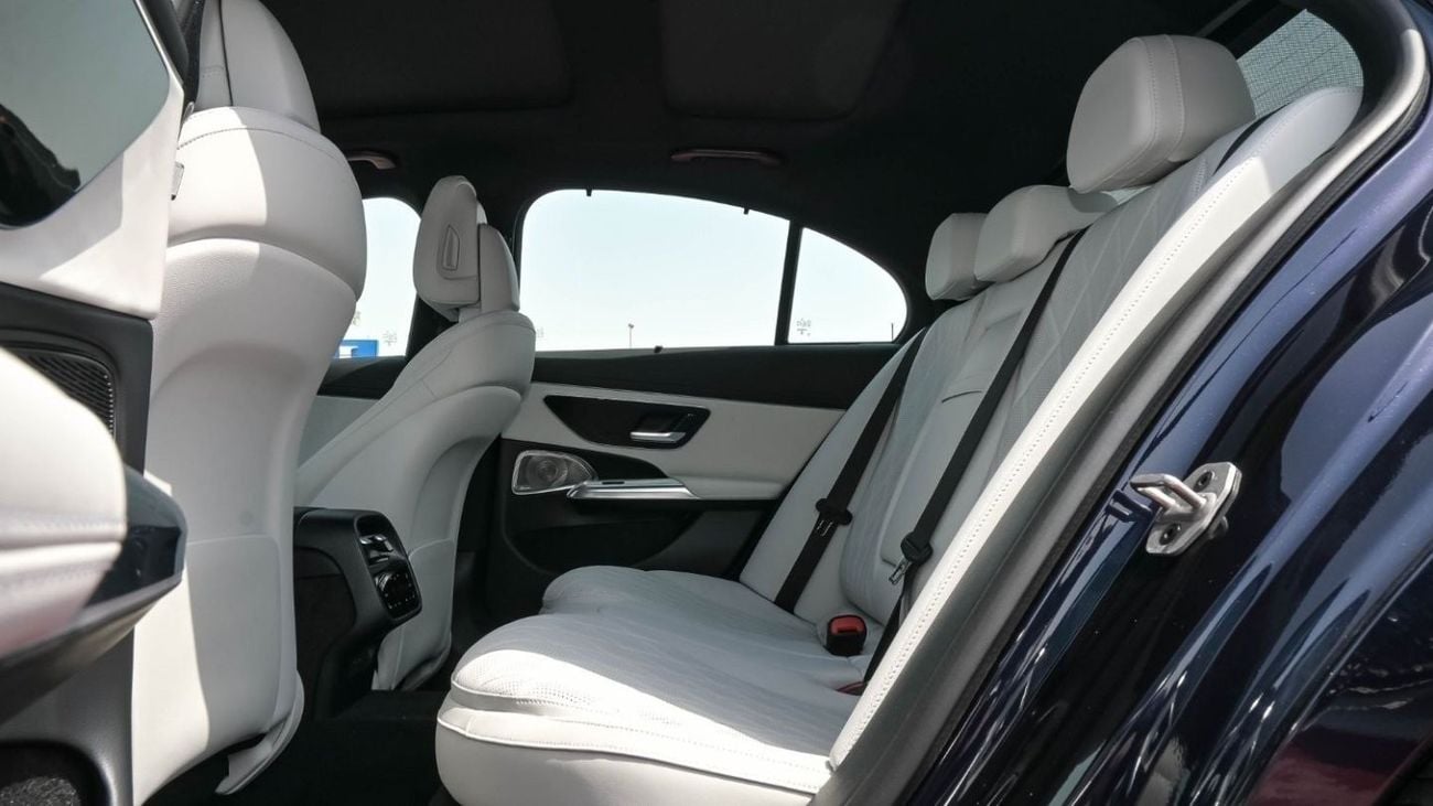 مرسيدس بنز E200 Mercedes-Benz E200 Premium Plus | AMG Night Package | Hyper Screen | Fully Loaded 2024 Brand New