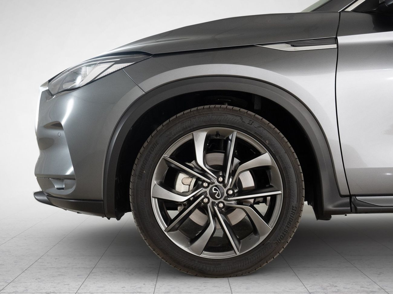 إنفينيتي QX50 LUXE 2.0