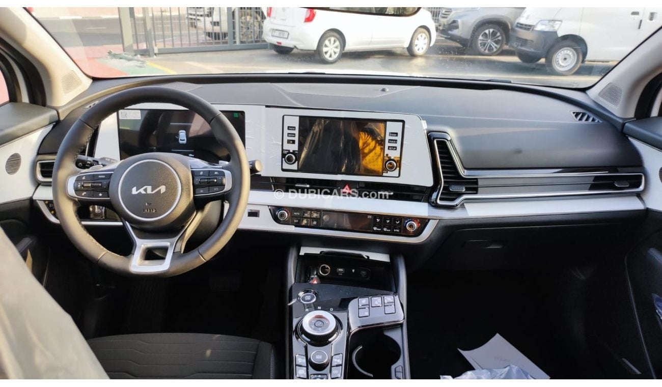 Kia Sportage HI ( i ) 4X2 FWD , 1.6L gasoline,, 4V ,,176 HP  White color 2023