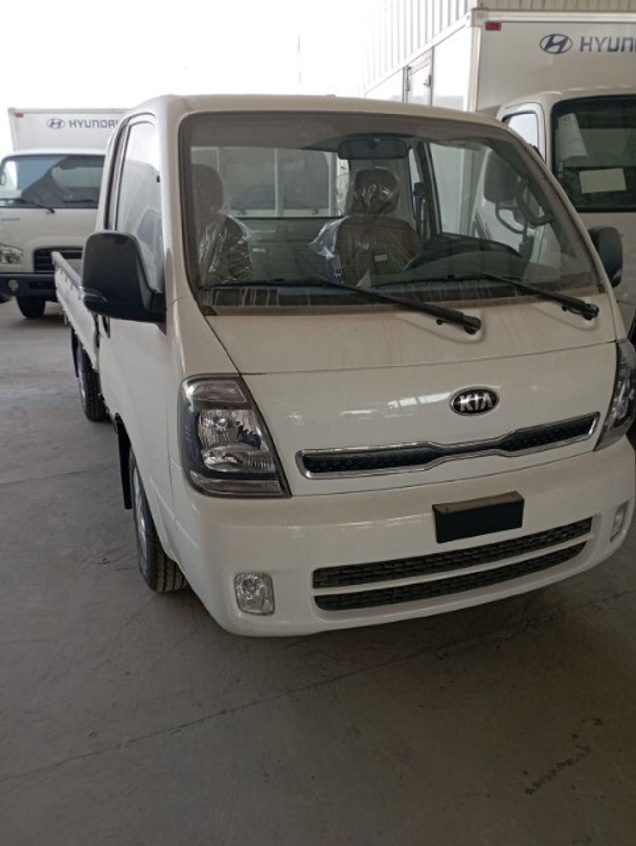 Kia K2700 
