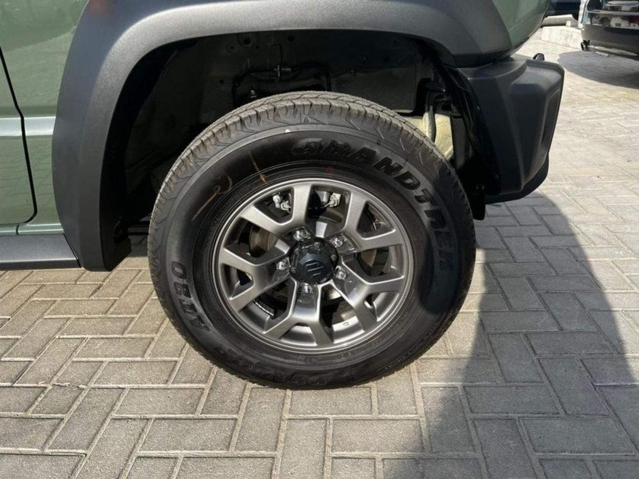 Suzuki Jimny GCC AT 1.5L SUV 4WD // 2023 // FULL OPTION WITH DVD&BACK CAMERA , CRUISE CONTROL // SPECIAL OFFER //