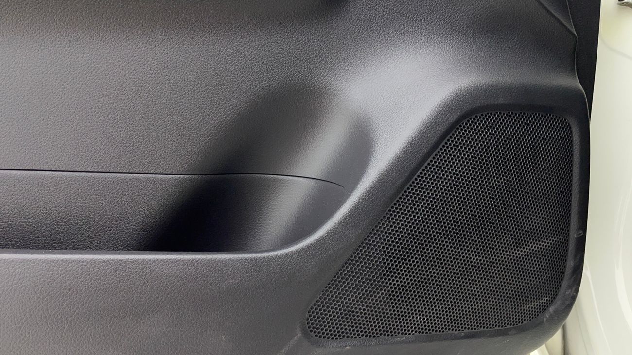 نيسان إكستيرا PLATINUM 2.5 | بدون دفعة مقدمة | اختبار قيادة مجاني للمنزل