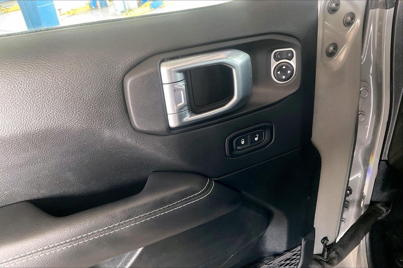 Jeep Wrangler Sahara | Guaranteed Warranty | 0 Down Payment