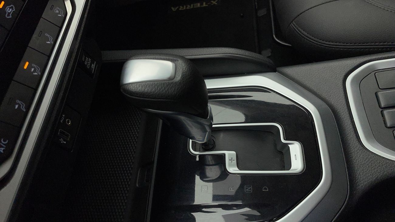 نيسان إكستيرا SE 2.5 | بدون دفعة مقدمة | اختبار القيادة في المنزل