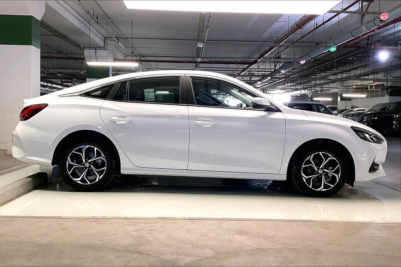 أم جي GT Standard | Carnival Sale • UP TO AED 20,000 OFF | شامل الضمان | 0 ﺪﻔﻋﺓ ﺃﻮﻟﻯ