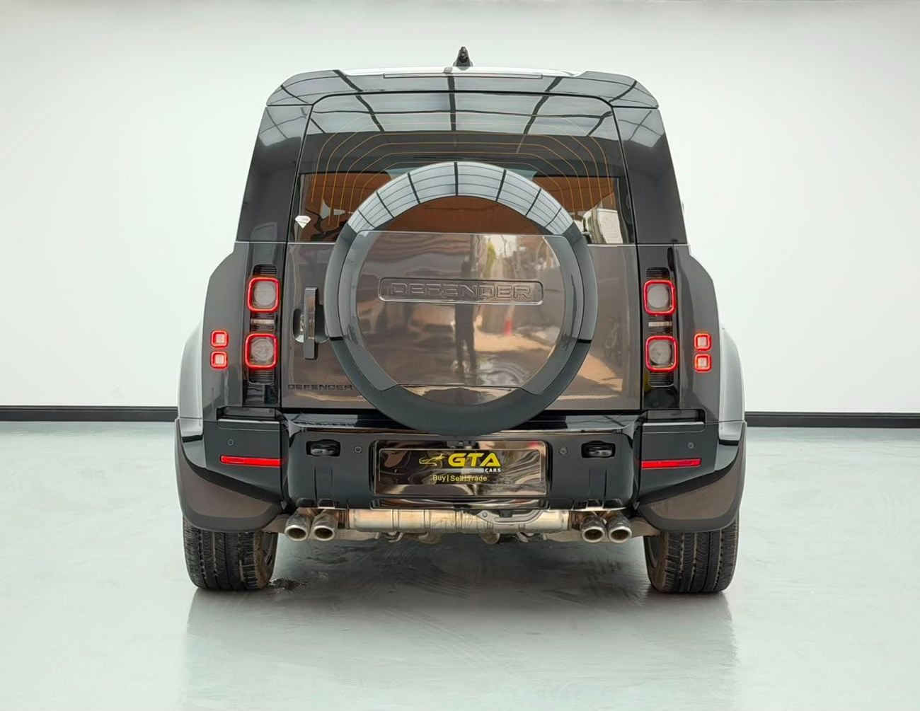 Land Rover Defender 110