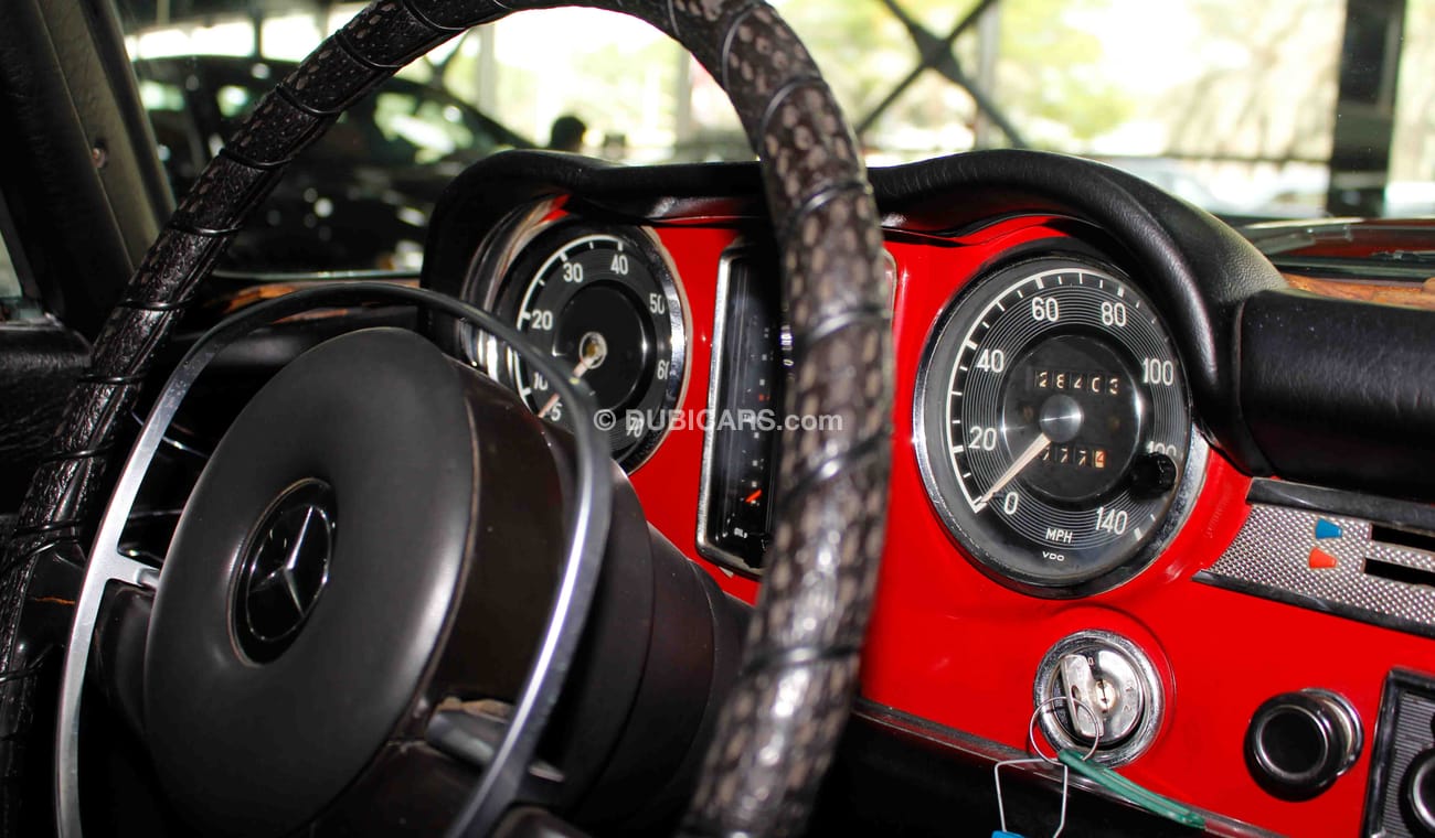 Mercedes-Benz 280 SL