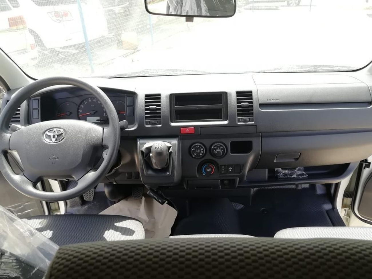 Toyota Hiace MANUAL 2.5L 2025