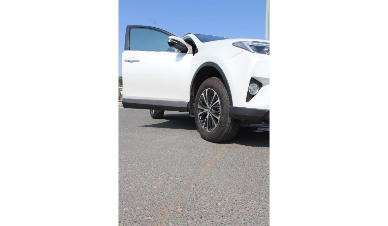 تويوتا راف ٤ RAV 4 (Export only)