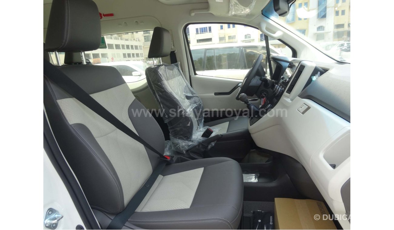 تويوتا هاياس 2.8L DIESEL 13 SEATER HIGH ROOF 2019 ( New Arrival ) (Export only)