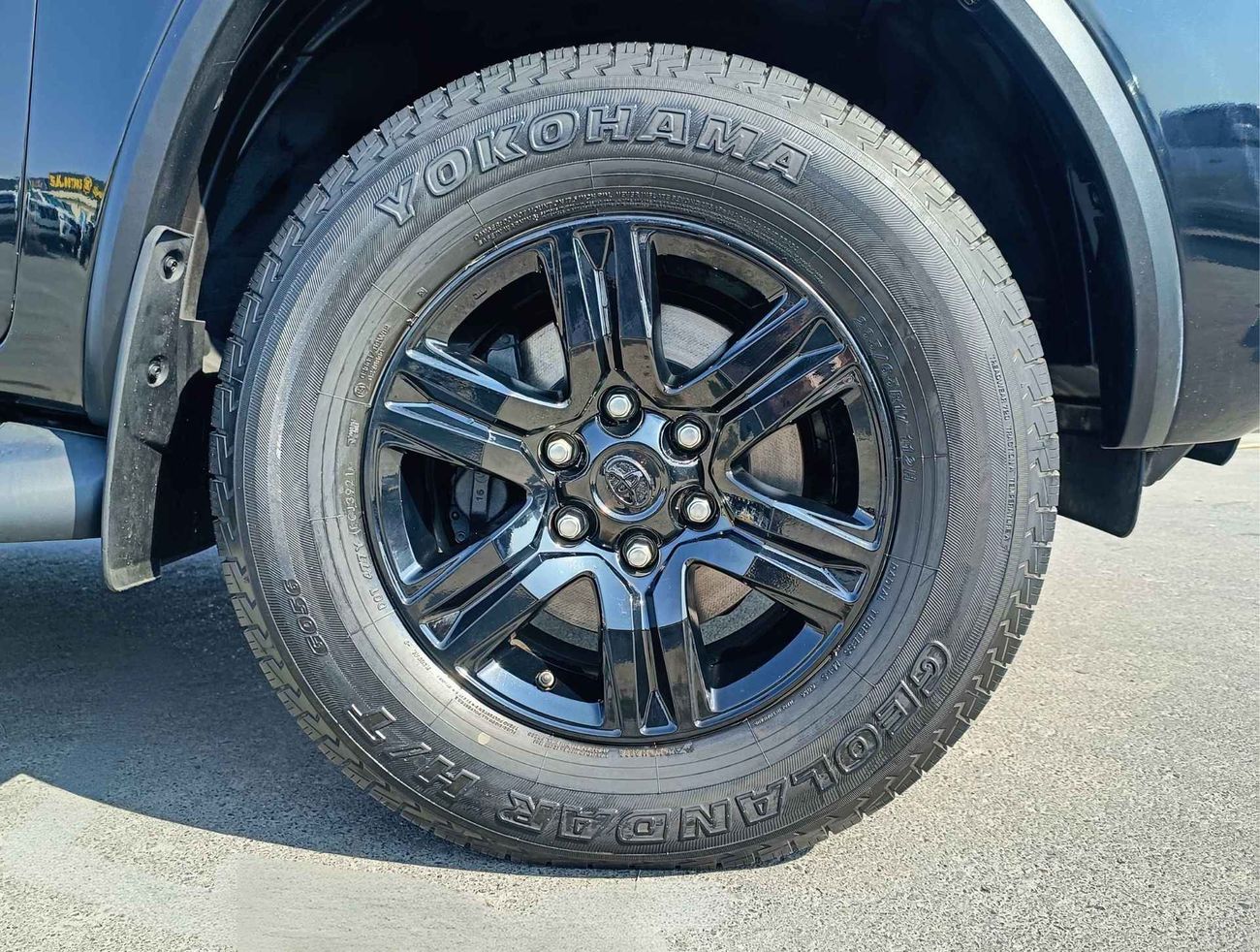 Toyota Fortuner FORTUNER //TRD KIT // BLACK EDITION // V4 (LOT # 84407)