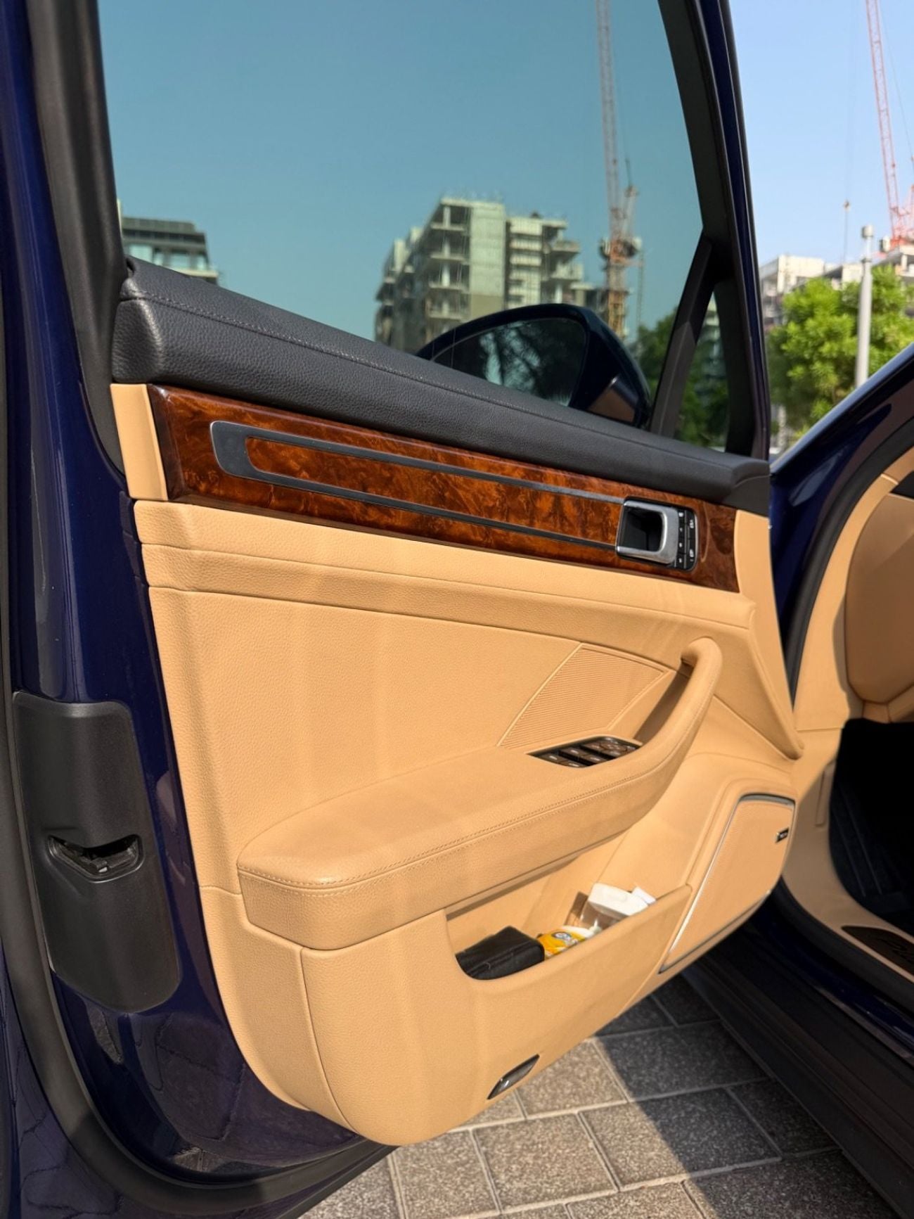 Porsche Panamera 4 E HYBRID PLATINUM EDITION