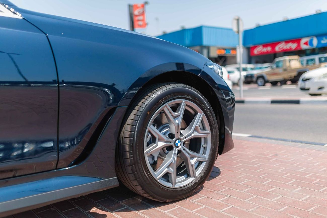 بي أم دبليو i3 2026 BMW i3 eDrive35L – M Power Kit (EV)