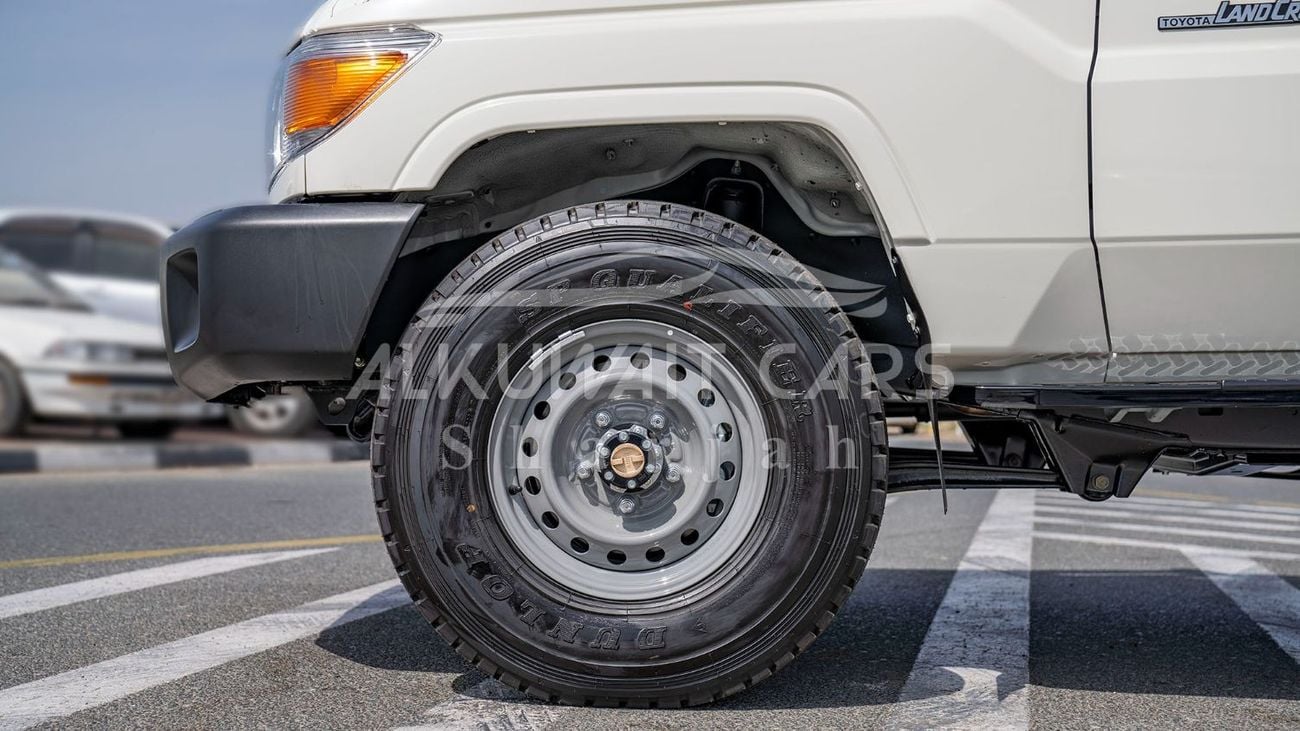 Toyota Land Cruiser TOYOTA LAND CRUISER LC79SC 4.0P MT MY2023