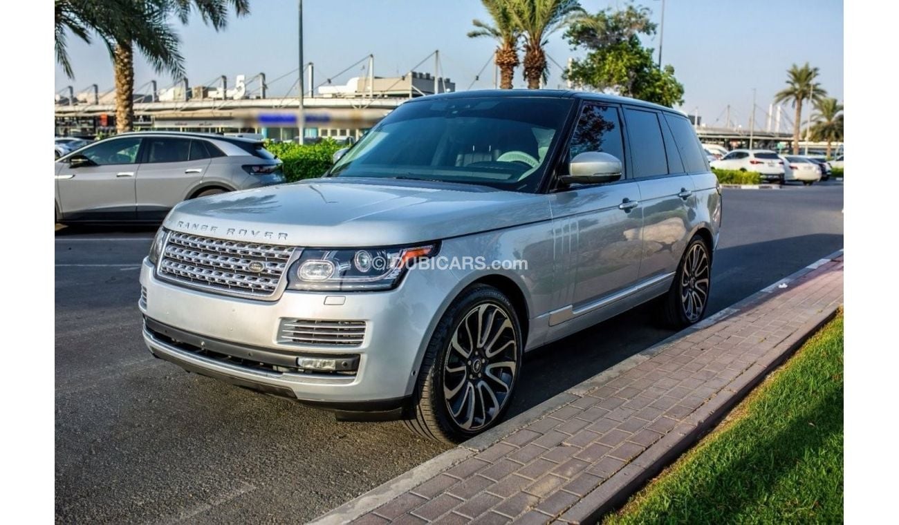 Used Land Rover Range Rover 2017 for sale in Dubai - 685173