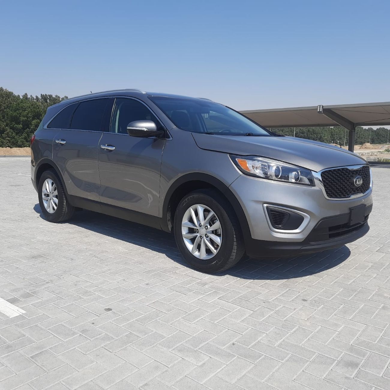 كيا سورينتو LX