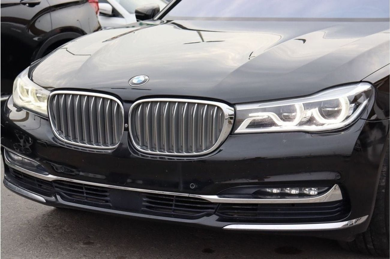 بي أم دبليو 740Li Exclusive 3.0L (335 HP) BMW 740LI VIP / 2017 / GCC / Free Accident/ V6
