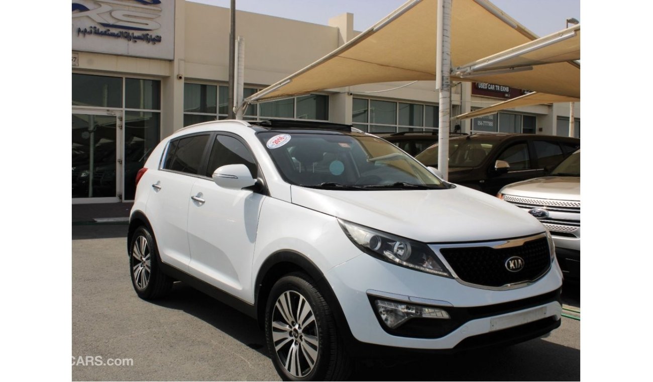 Kia Sportage FULL OPTION - PANORAMIC SUNROOF - 2 KEYS - ACCIDENTS FREE - CAR IS IN PERFECT CONDITION