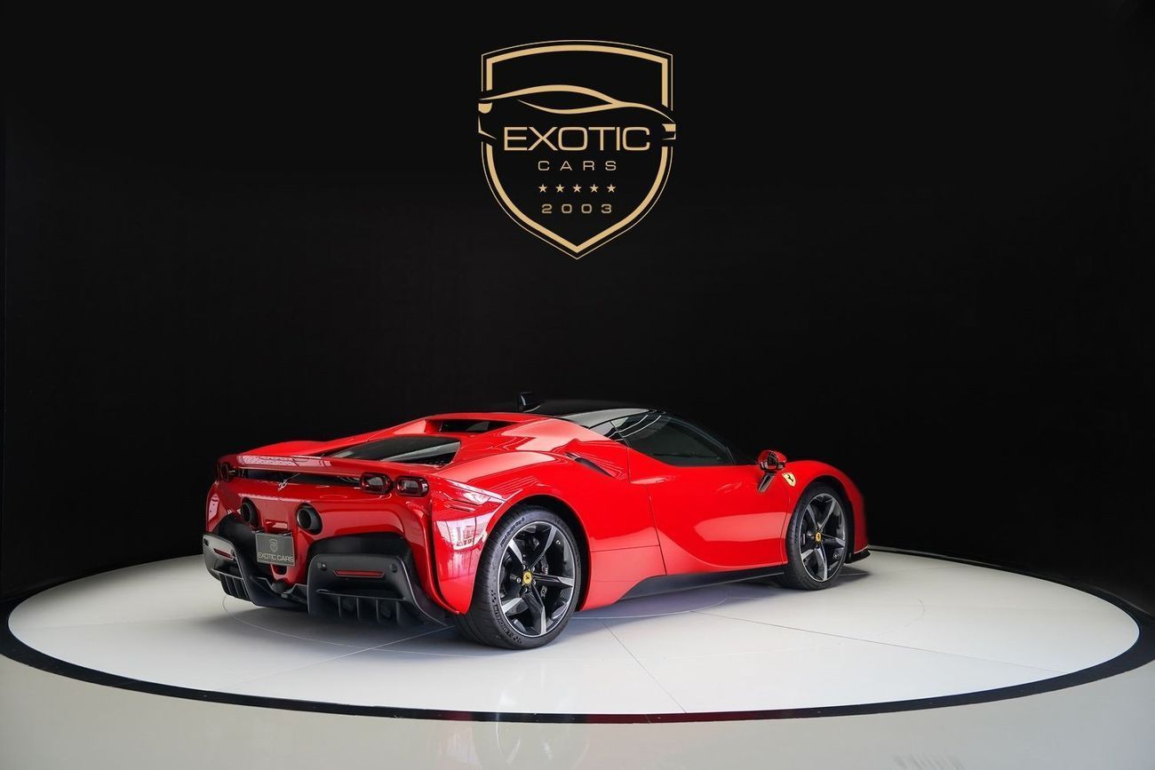 فيراري SF90 ستراديل Ferrari SF90 Stradale