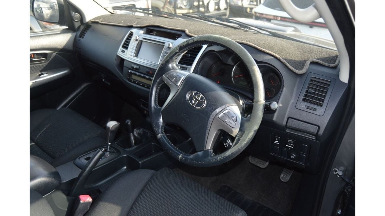 تويوتا هيلوكس Double cabin