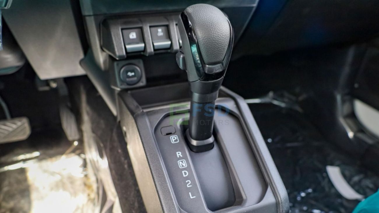 سوزوكي سياز Suzuki Ciaz GLX AT G25 MY-2025