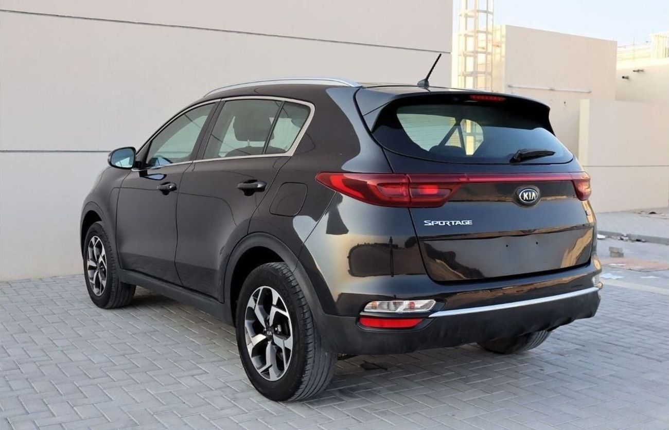 كيا سبورتيج EX 1.6L (130 HP)