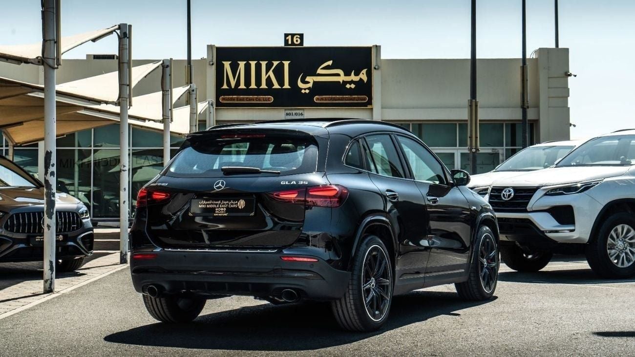 Mercedes-Benz GLA 35 AMG GLA 35 | AMG 4Matic | 2.0L | V4 | 2025
