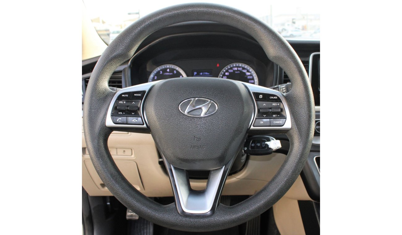 Hyundai Sonata Hyundai Sonata 2019 GCC in excellent condition without accidents, very clean from inside and outside