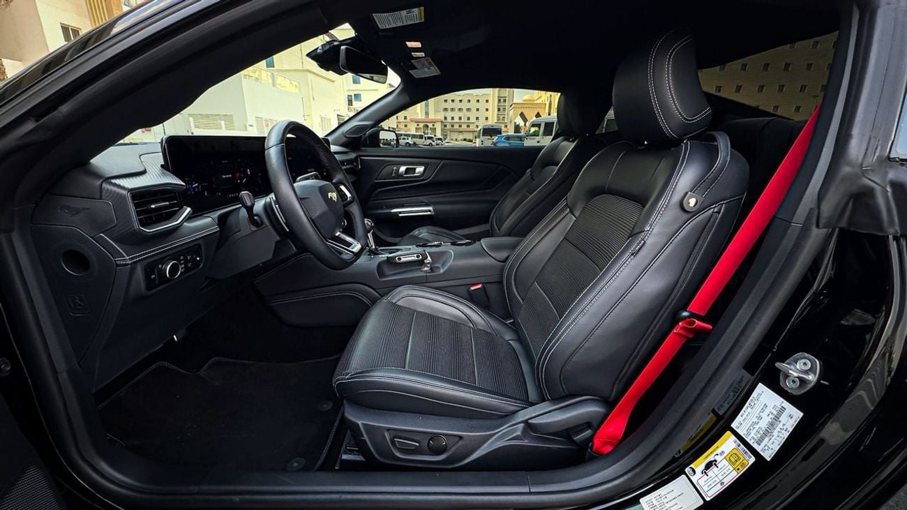 Ford Mustang GT Premium 5.0L (435 HP) Coupe A/T