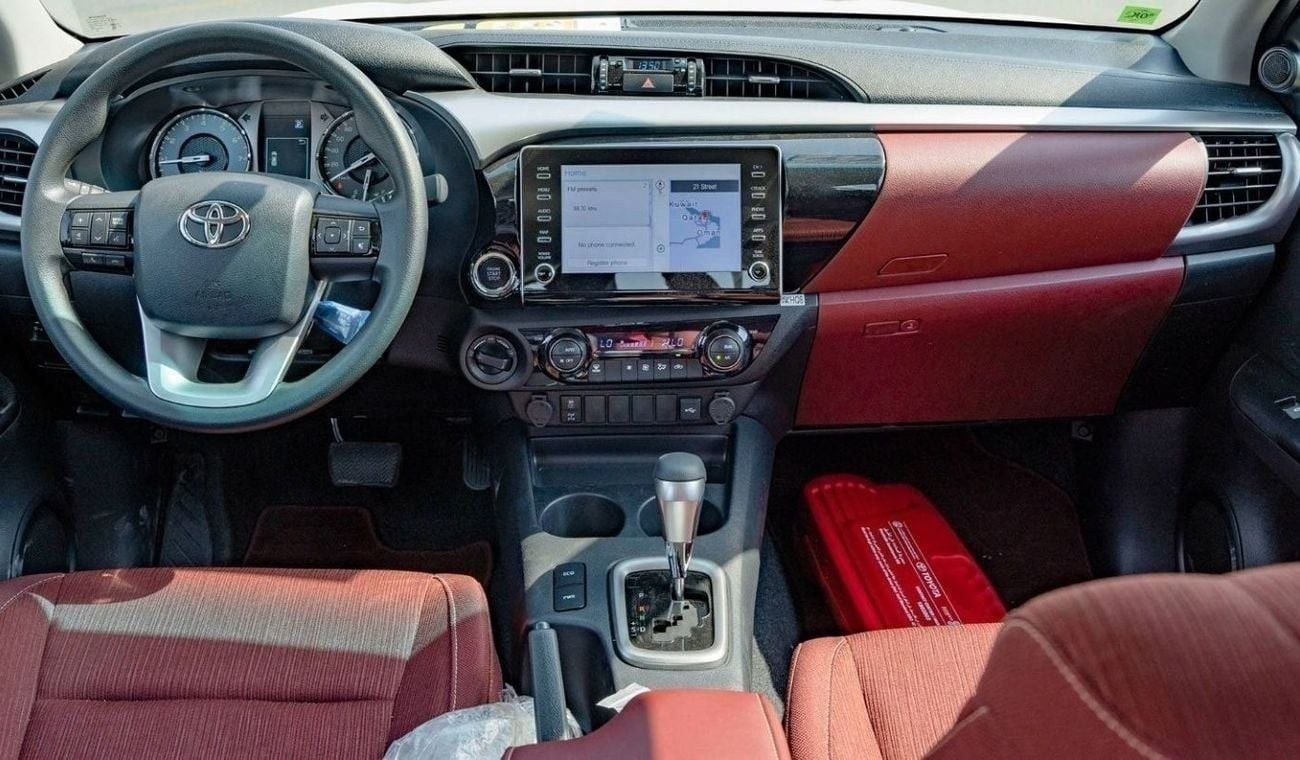 Toyota Hilux 2025 Toyota Hilux TRD SR5 4.0L petrol AT - GCC (Export price)