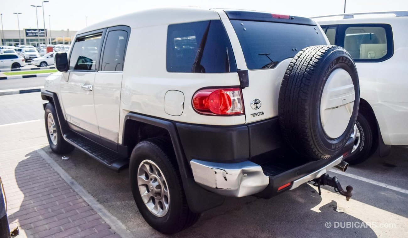 Toyota FJ Cruiser