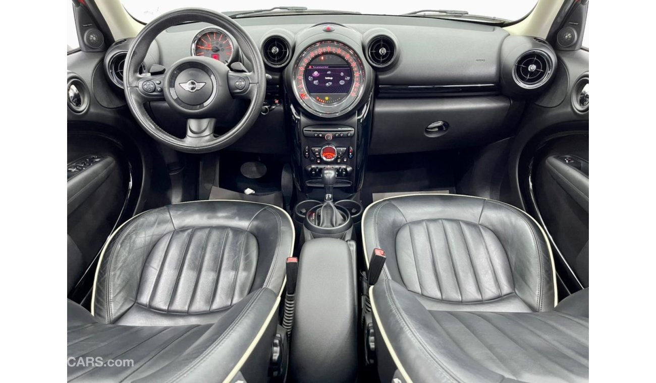 Mini Cooper Countryman Std Super Clean 2016 Mini Countryman, Service History, Warranty, GCC