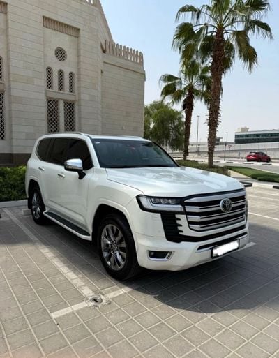 تويوتا لاند كروزر Toyota Land Cruiser 2022 model VXR 3.5L twin turbo